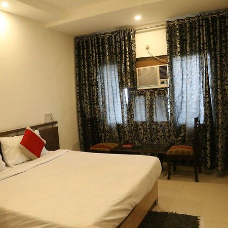 Hotel Surya Gwalior Exterior photo